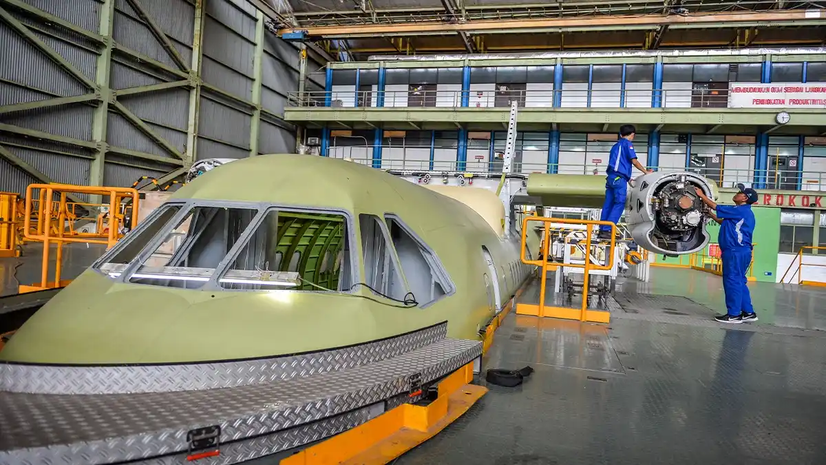 Commission VII DPR members discussing tax relief for defense industry