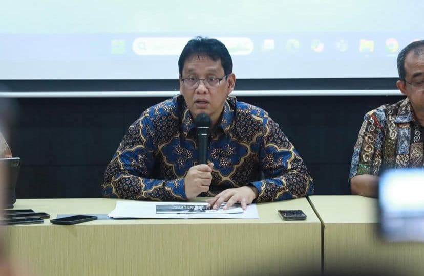 Finance Minister Purbaya Yudhi Sadewa speaking at press conference in Jakarta