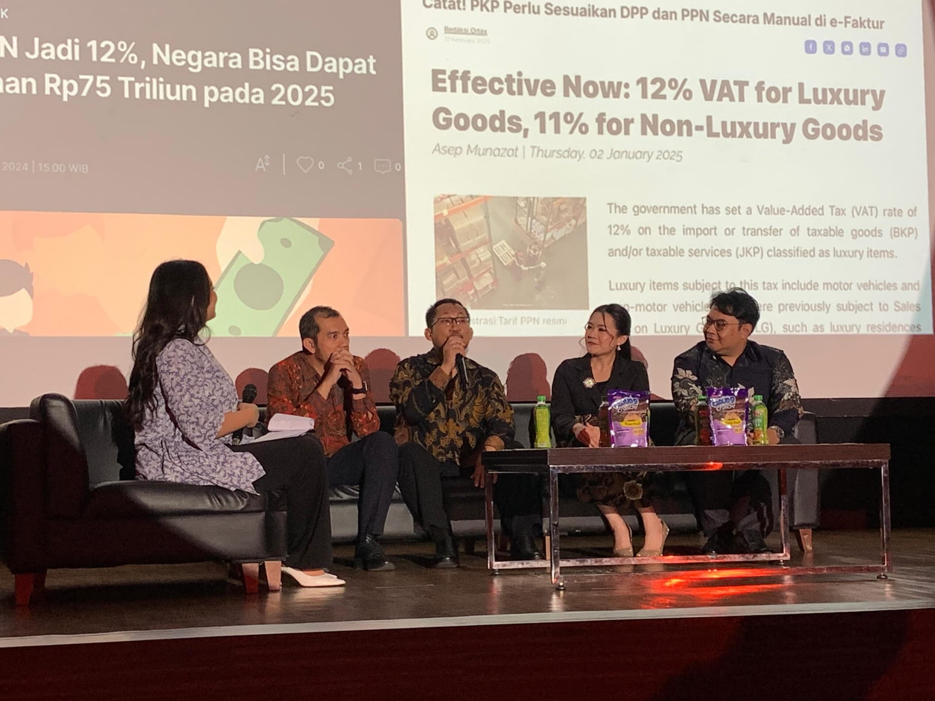 Aditya Wicaksono speaking at tax policy talkshow in Jakarta