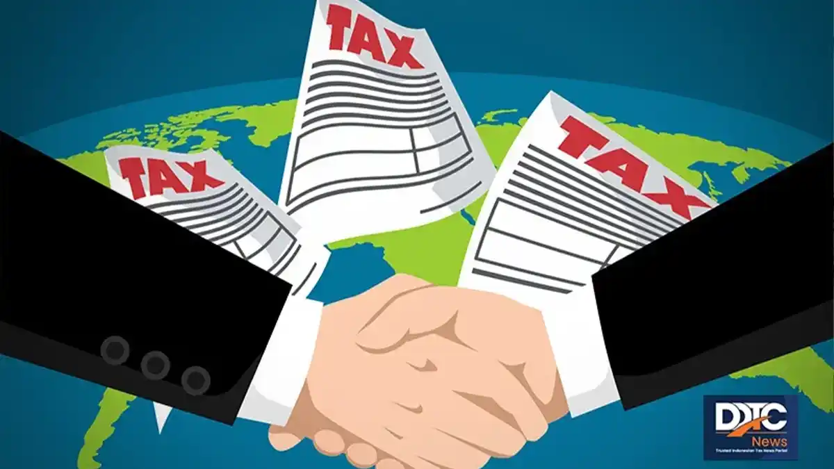 Tax officers discuss P3B and DGT form during radio program