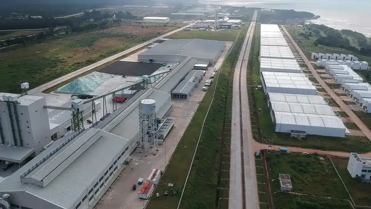 Industrial zone Batang illustrating government investment promotion