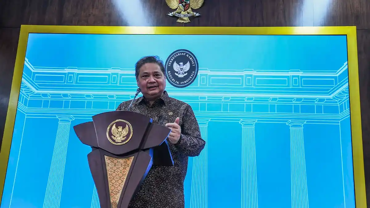 Airlangga Hartarto menjelaskan program diskon tiket dan belanja