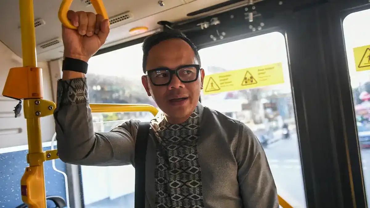 Wakil Menteri Bima Arya Sugiarto menyampaikan pesan efisiensi APBD