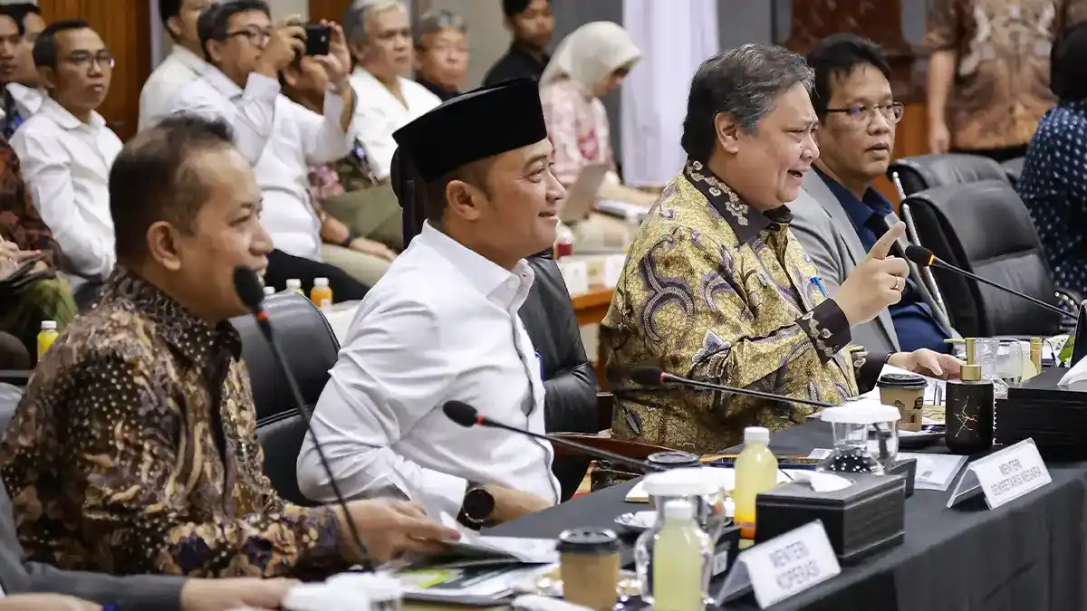 Menteri Keuangan Purbaya Yudhi Sadewa berbicara dalam konferensi pers