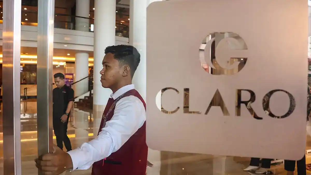 Tourism industry workers receiving government-covered PPh 21 tax incentive