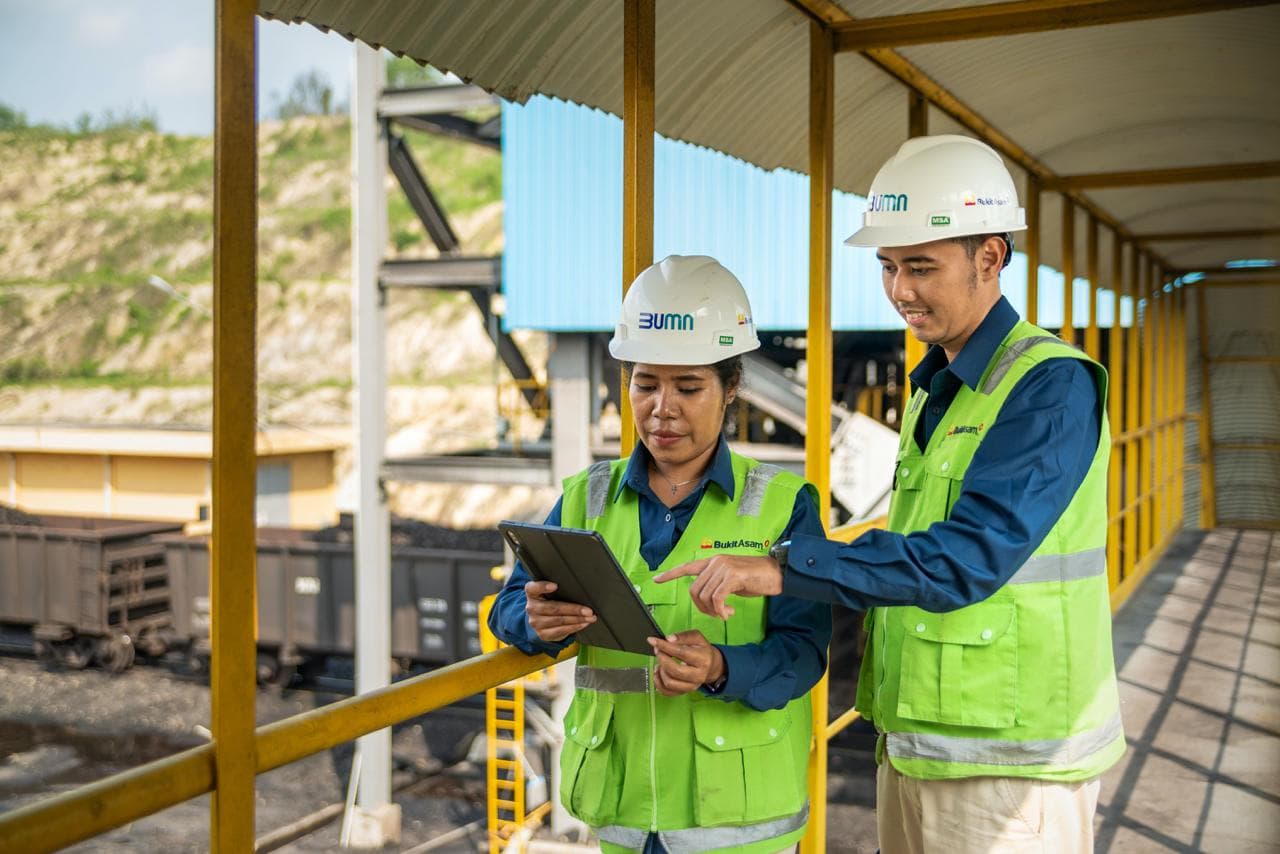 PTBA coal production chart Q3 2025