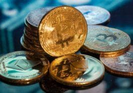 Grafik penerimaan pajak kripto Indonesia sebesar Rp1,71 triliun hingga September 2025